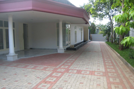 foto listing properti 455x305 front entrance ragunan