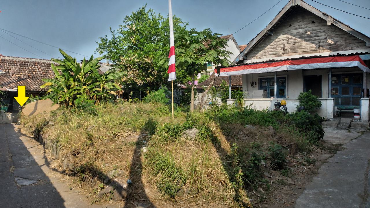 patok sisi tenggara
